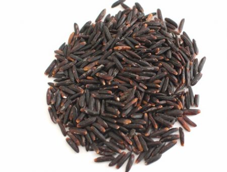 Specificarea vietnameză orez negru: Umiditate: 14% Max Fragmentat: 5% Max Media cereale Lungime: 5.50 mm minim de ambalare: Conform Cumparatori Cerinta